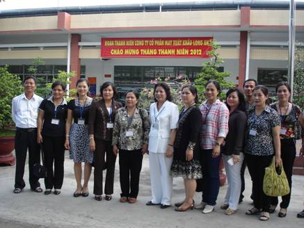 Ban vì sự tiến bộ phụ nữ tỉnh Kon Tum tổ chức học tập kinh nghiệm tại một số tỉnh miền nam